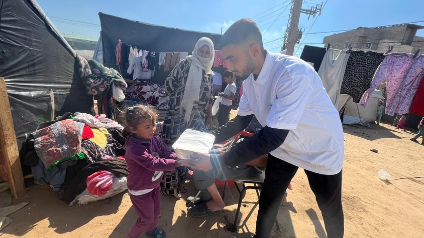 Distribution repas chauds à Gaza